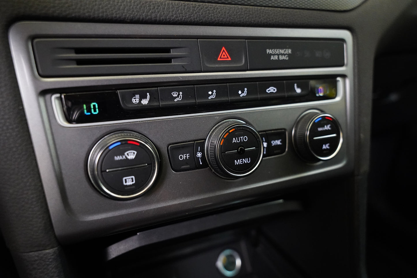 Volkswagen Golf 1.4 TSI 92 kW DSG Lounge