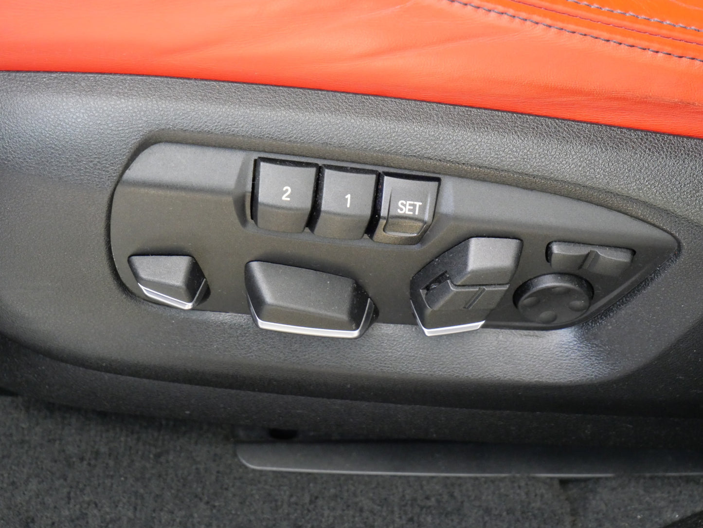BMW X6 M 4.4 V8 TwinTurbo 423 kW