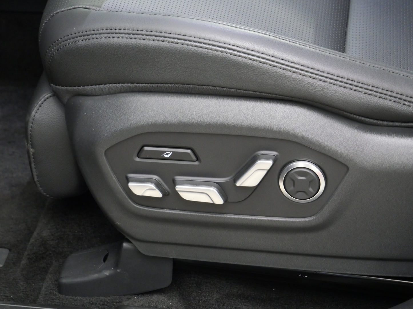 Hyundai Santa Fe 1.6 T-GDI 158 kW Style Premium