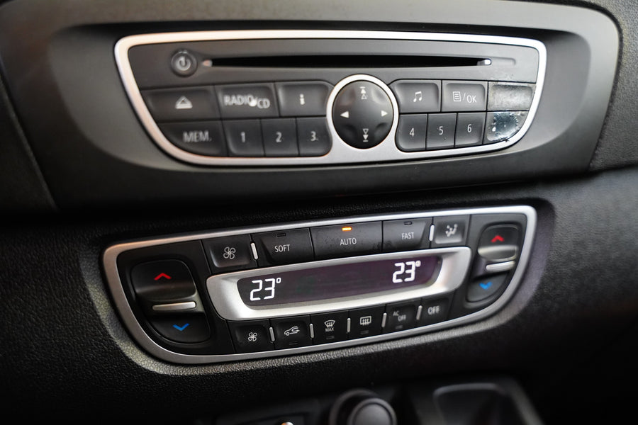 Renault Mégane 1.9 dCi 96 kW – foto 23