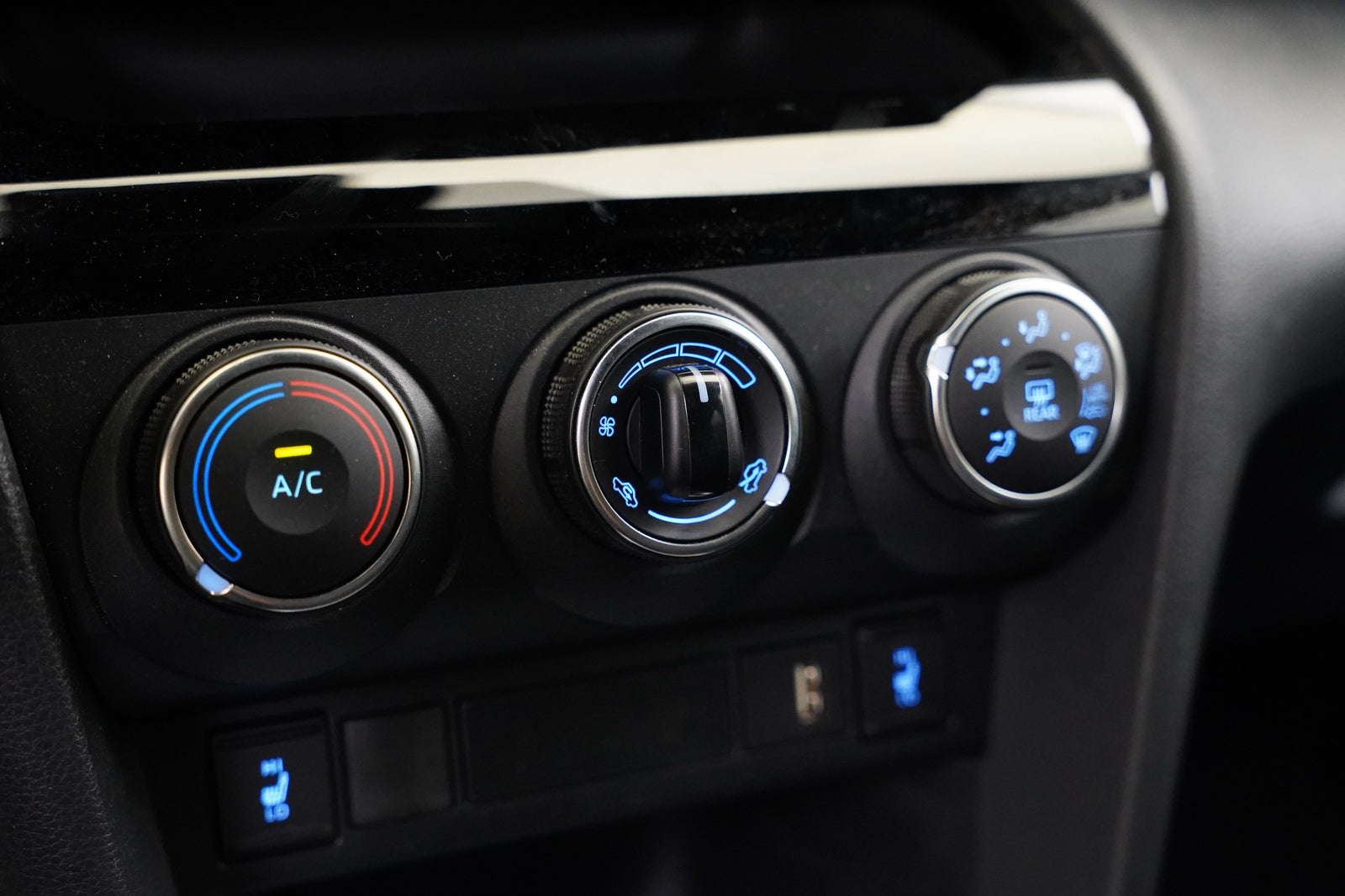 Toyota Yaris Cross 1.5 i 92 kW – foto 23