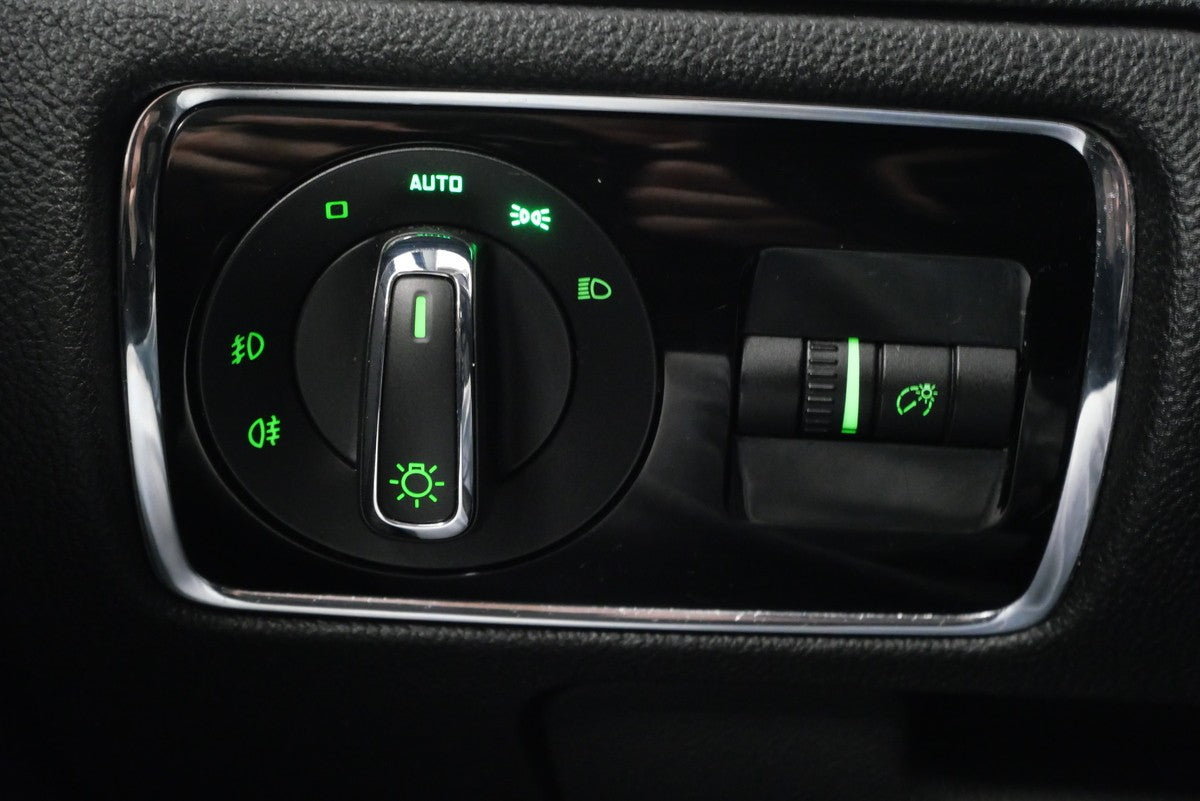 Škoda Superb 2.0 TDI 125 kW Elegance