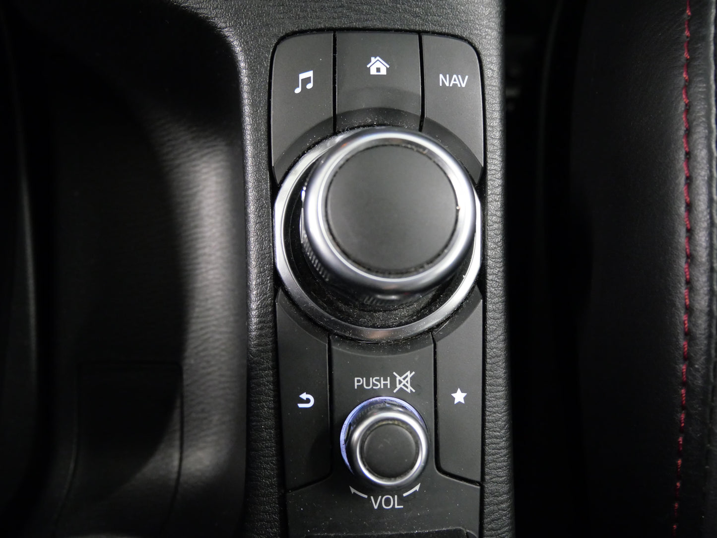 Mazda CX-3 2.0 Skyactiv-G 88kW Revolution