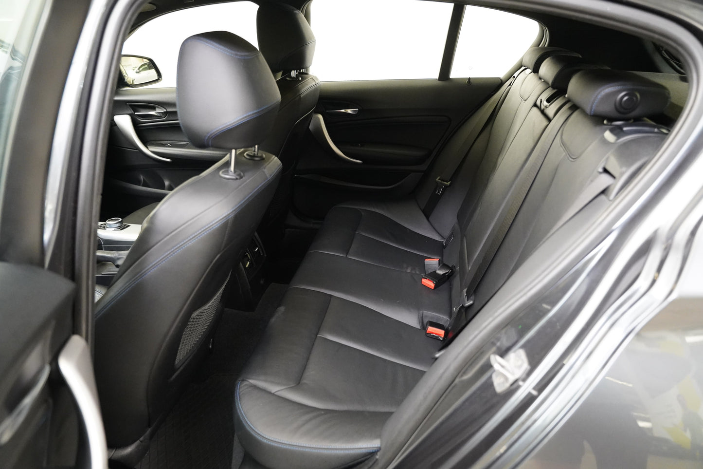 BMW Řada 1 120i 135 kW M Sportpaket