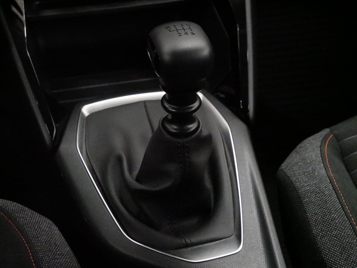 Peugeot 2008 1.2 PureTech 74 kW Active