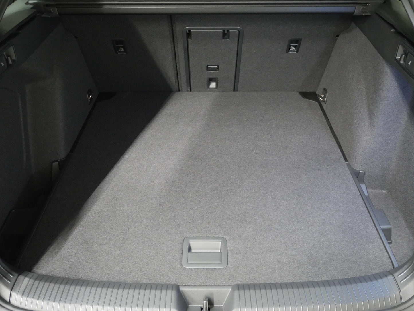 Volkswagen Golf Variant 2.0 TSI 235 kW "R"