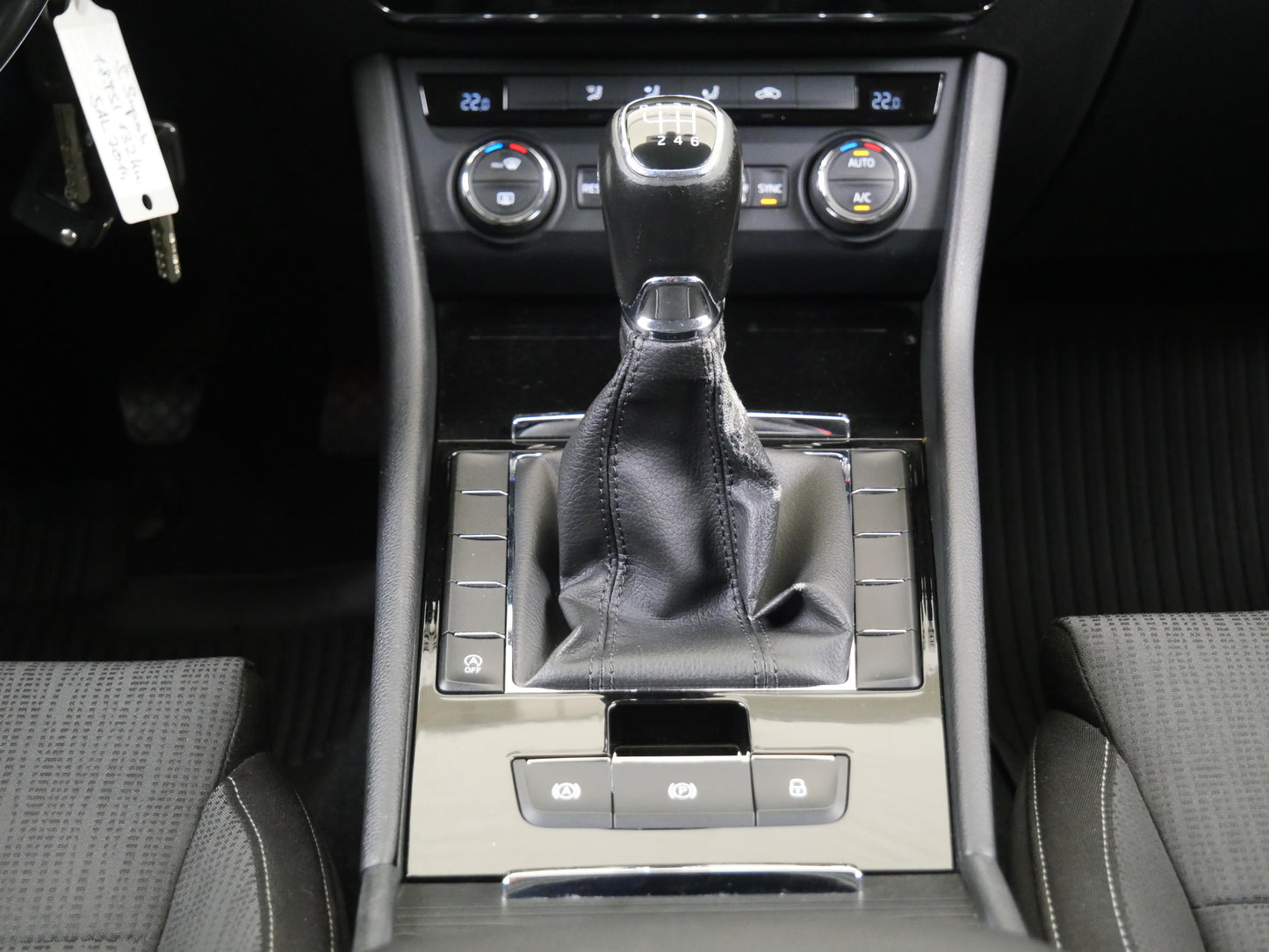 Škoda Superb 1.8 TSI 132 kW Ambition