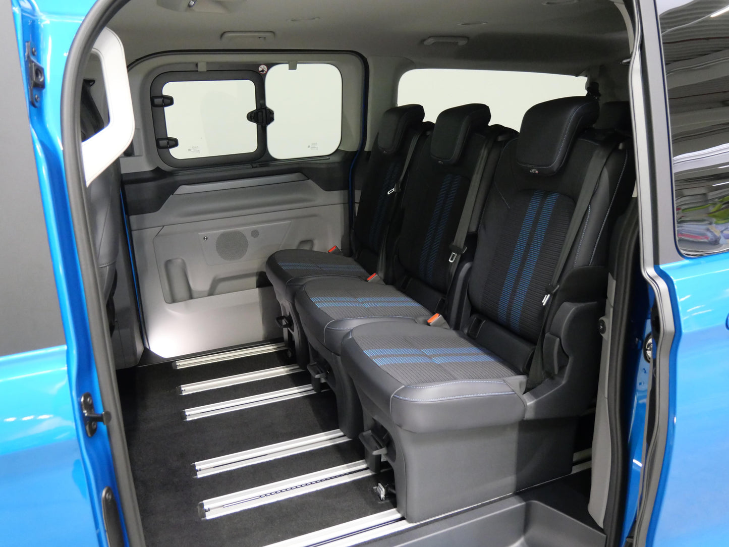 Ford Tourneo Custom 2.0 EcoBlue 125 kW Sport L2