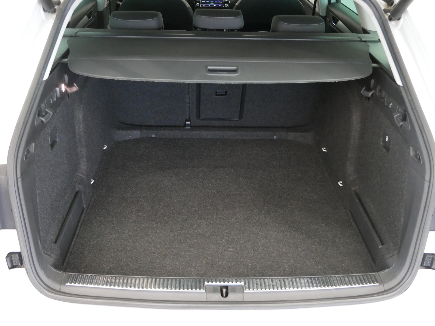 Škoda Superb 1.6 TDI 88 kW Ambition