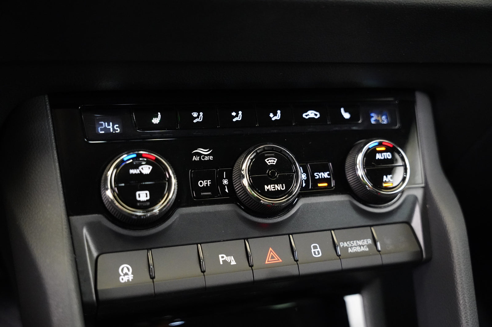 Škoda Karoq 1.5 TSI 110 kW Top Selection – foto 23