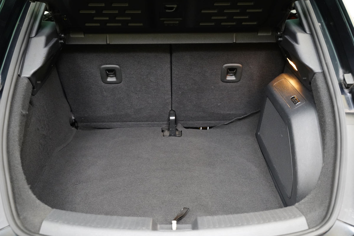 Volkswagen Beetle 1.4 TSI 118 kW DSG Fender – foto 23