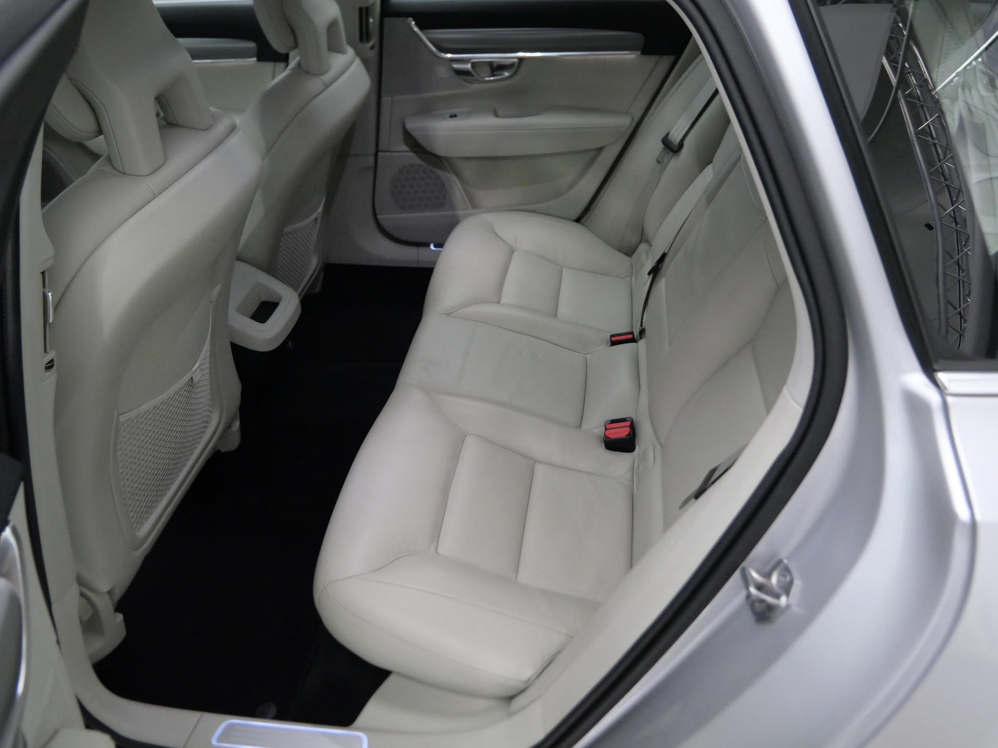 Volvo V90 D3 110 kW Momentum