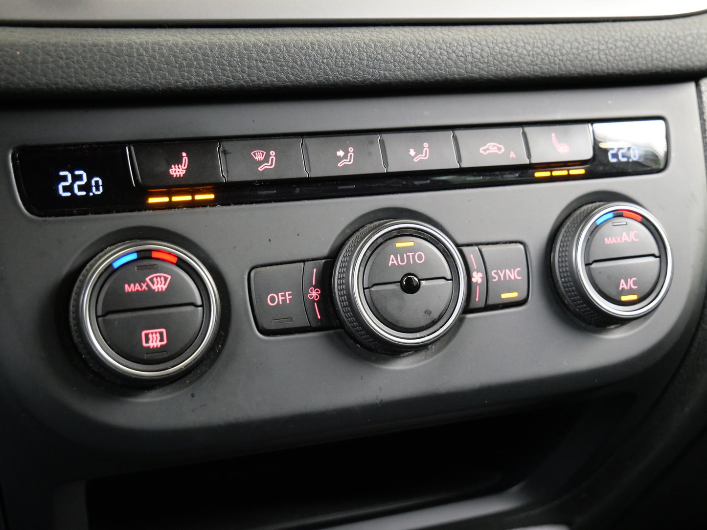 Volkswagen Tiguan 1.4 TSI 110 kW Sport & Style