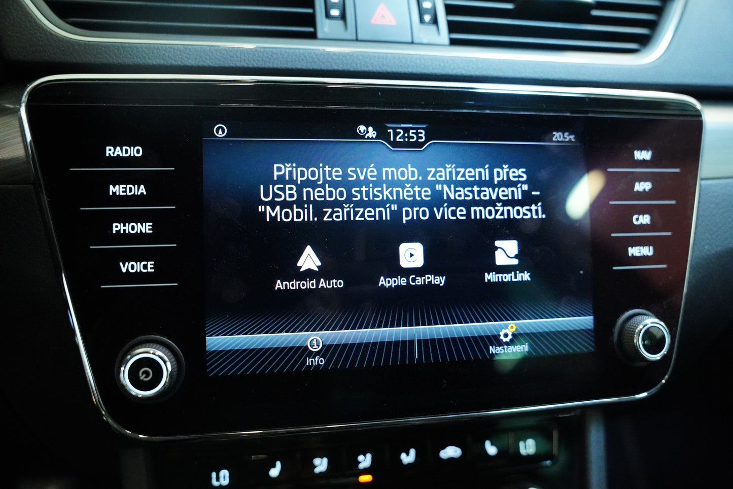 Škoda Superb 2.0 TDI 110 kW Style