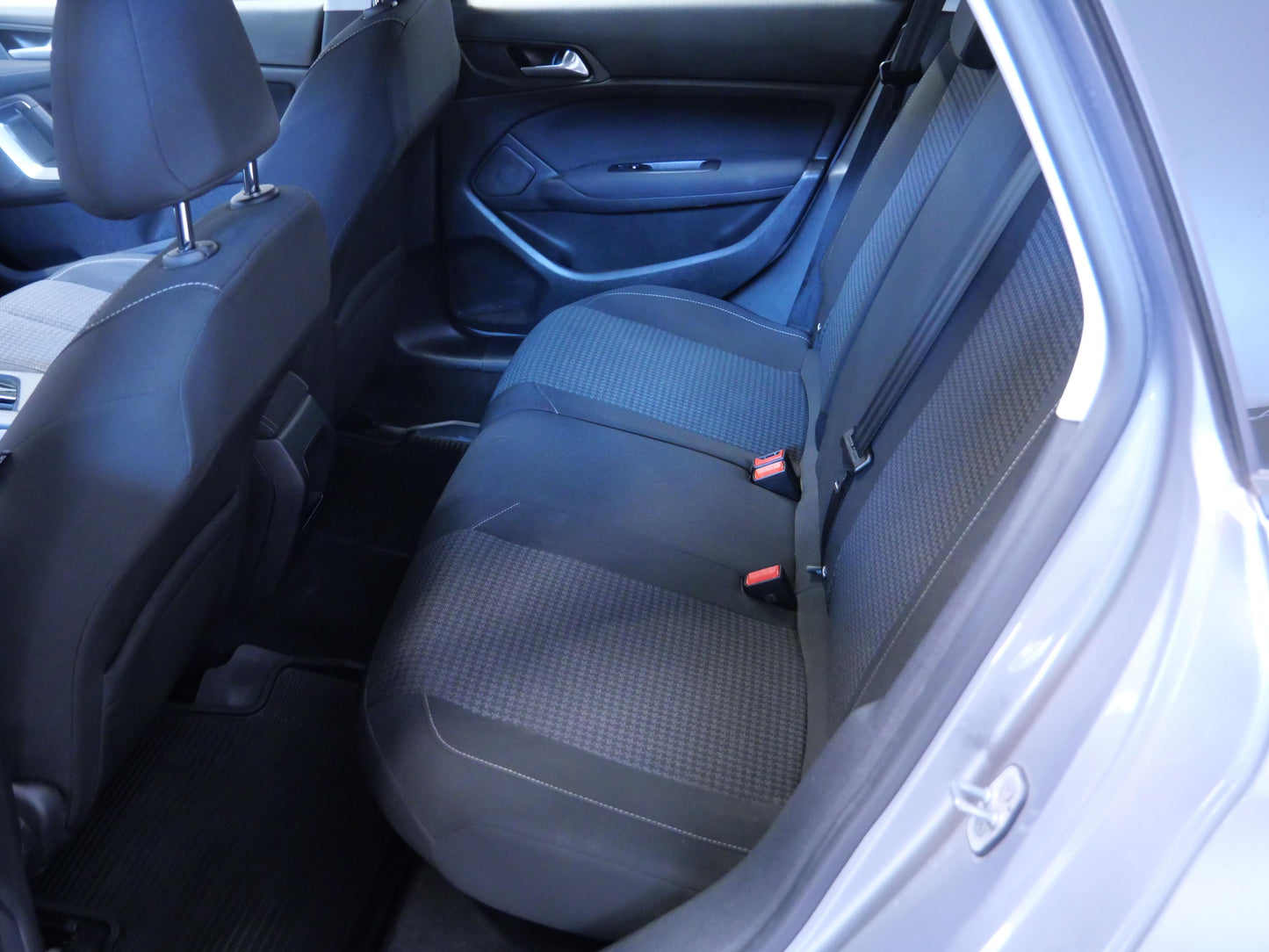 Peugeot 308 1.2 PureTech 96 kW Active