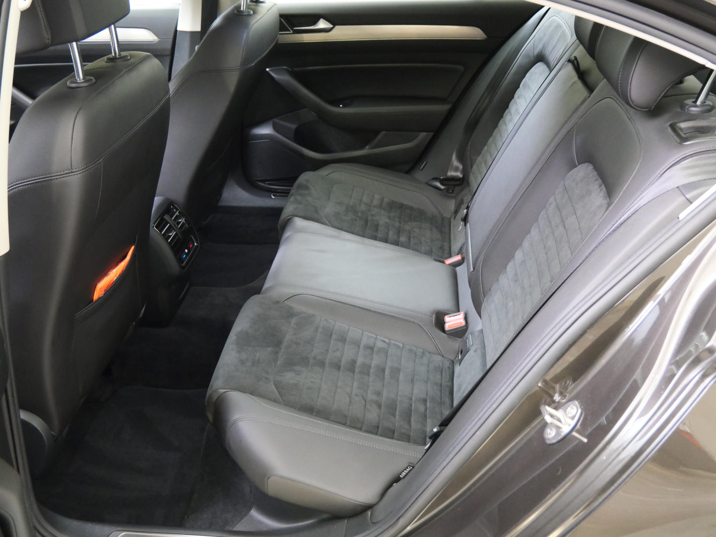 Volkswagen Passat 2.0 TDI 110 kW DSG Highline