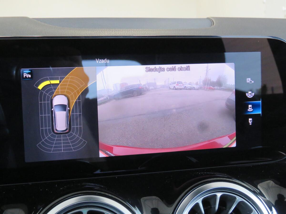 Mercedes-Benz B200 200d 110 kW