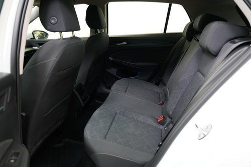 Volkswagen Golf 1.0 TSI 81 kW Life – foto 23