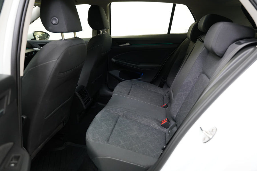 Volkswagen Golf 1.0 TSI 81 kW Life – foto 23