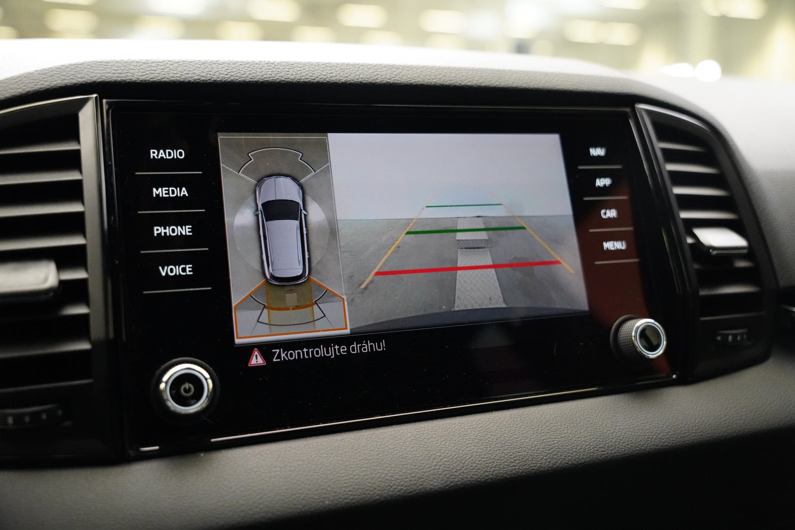 Škoda Karoq 2.0 TDI 110 kW 4x4 Sportline – foto 23