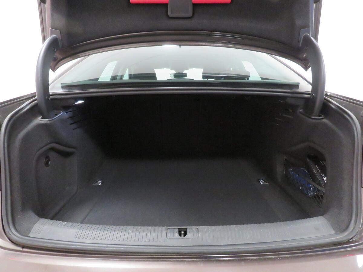Audi A4 2.0 TDI 110 kW Design