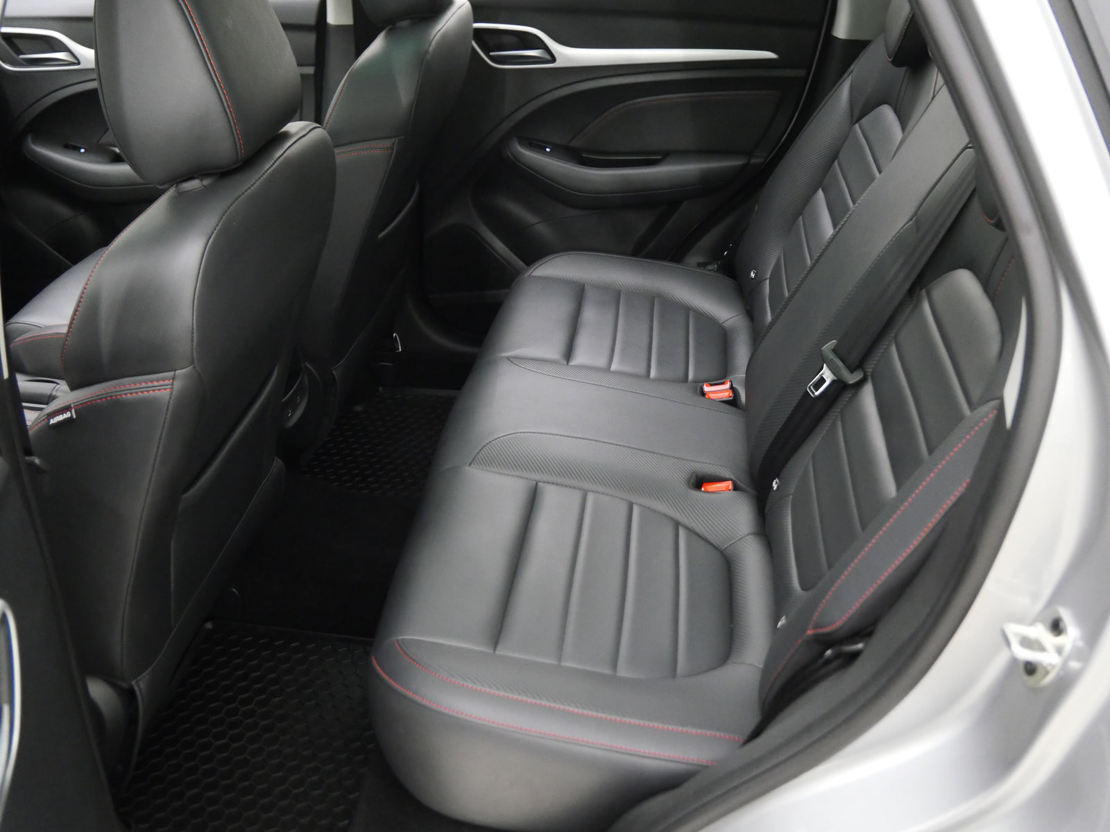 MG ZS 1.0 TGI 82 kW Elegance – foto 23