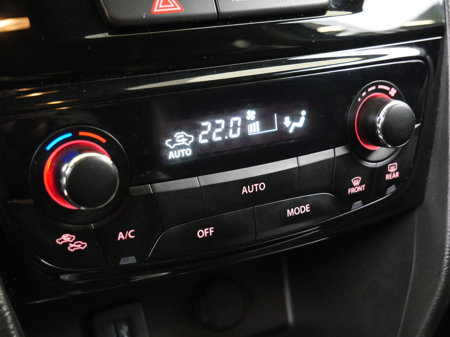 Suzuki Vitara 1.4 BoosterJet 103 kW