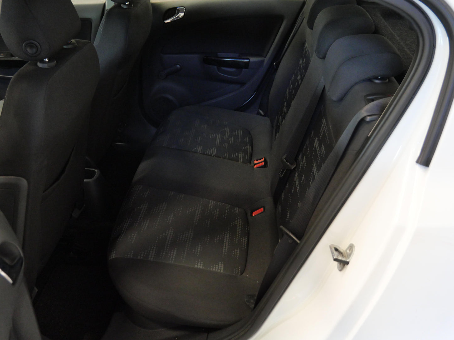Opel Corsa 1.2 16V 63 kW