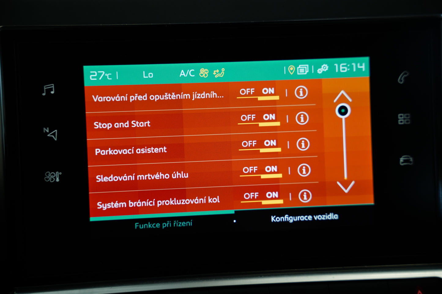 Citroën C4 Cactus 1.2 PureTech 81 kW Shine