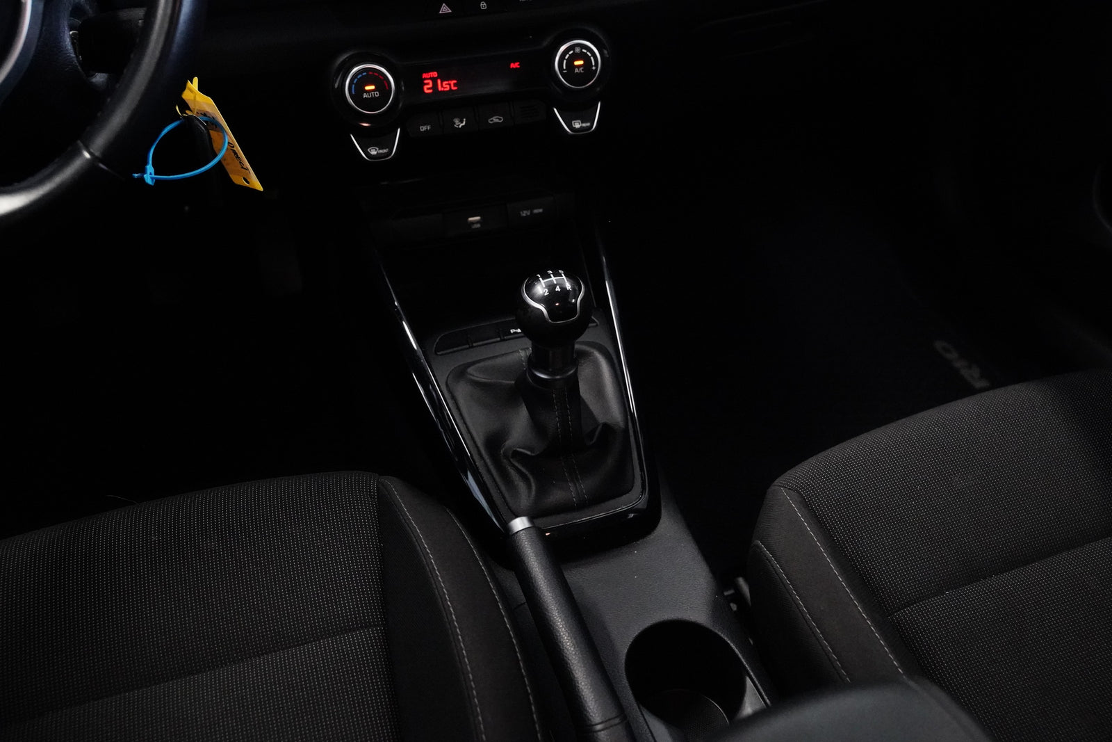 Kia Rio 1.2 DPI 62 kW Exclusive – foto 23
