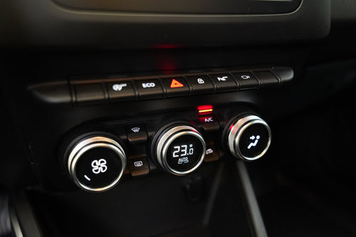 Dacia Duster 1.2 TCe 92 kW Prestige – foto 23