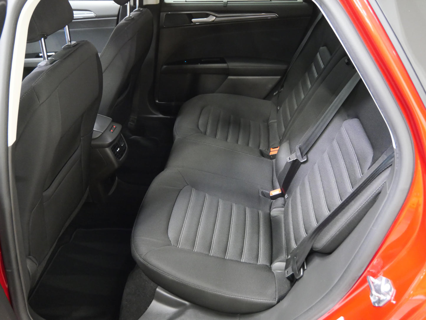 Ford Mondeo 2.0 Hybrid 138 kW Titanium