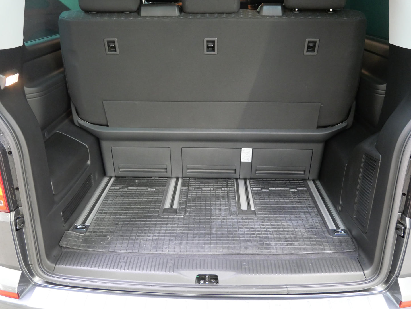 Volkswagen Multivan 2.0 TDI 110 kW DSG Long