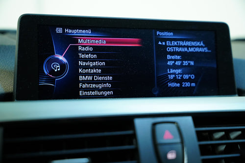 BMW Řada 3 328i 180 kW Sport-Line – foto 22