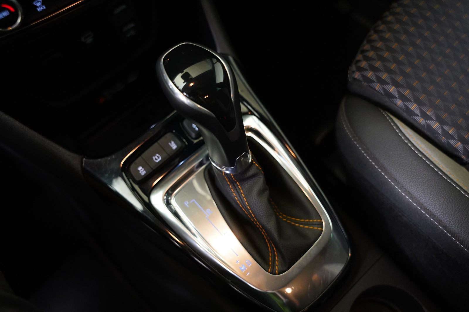 Opel Crossland X 1.2 Turbo 81 kW Ultimate – foto 23