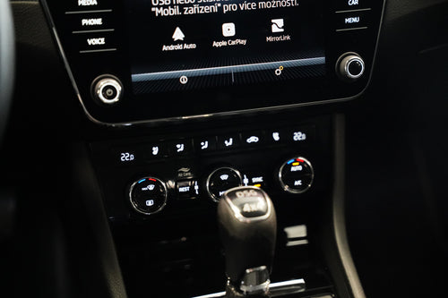 Škoda Superb 2.0 TDI 147kW L&K – foto 23