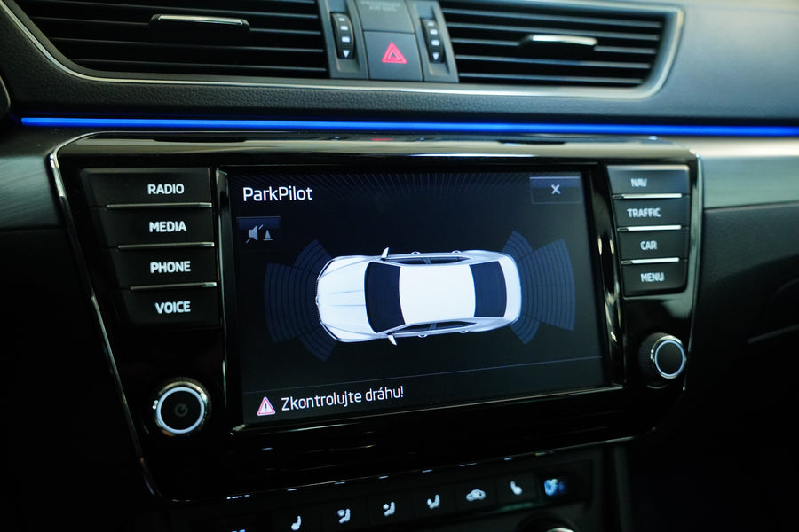 Škoda Superb 2.0 TDI 4x4 Style – foto 23