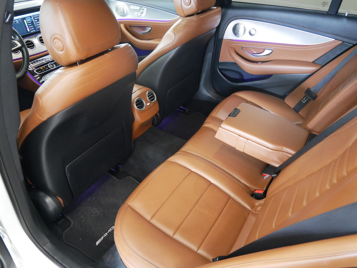 Mercedes-Benz E-Class E400 4MATIC 245KW
