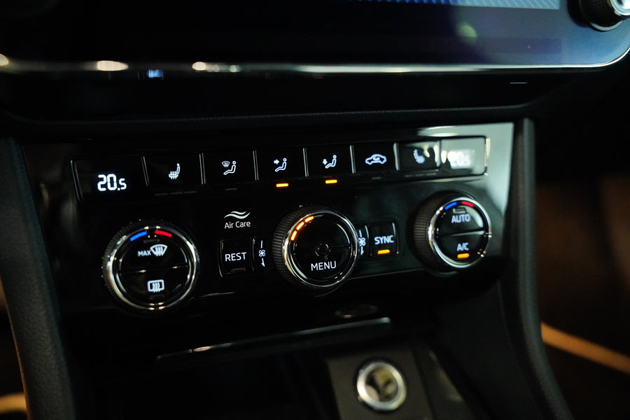 Škoda Superb 2.0 TDI 110 kW Style DSG – foto 23