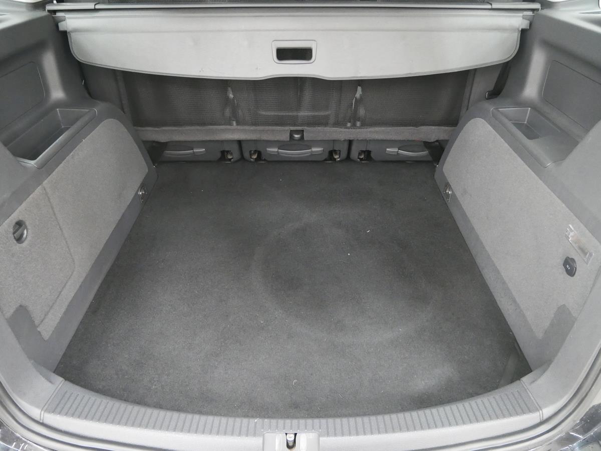 Volkswagen Touran 1,6 TDi Trendline