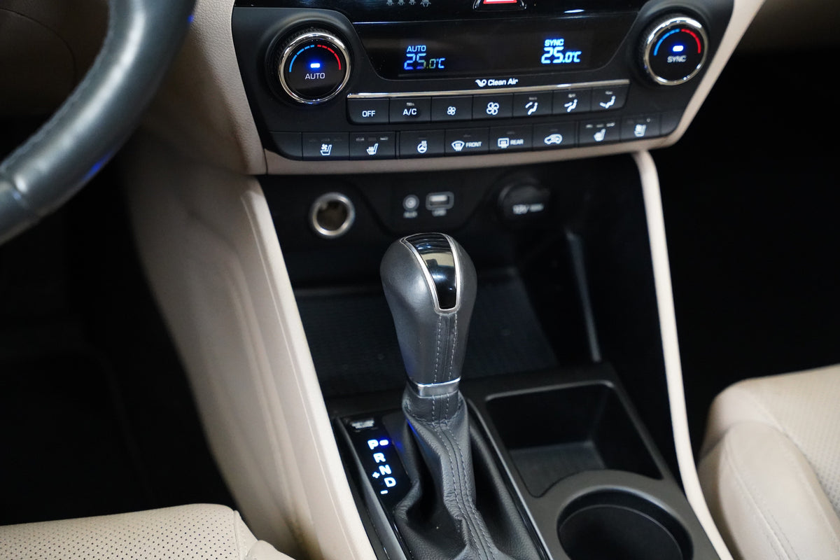 Hyundai Tucson 2.0 CRDi 136 kW 4x4 – foto 23