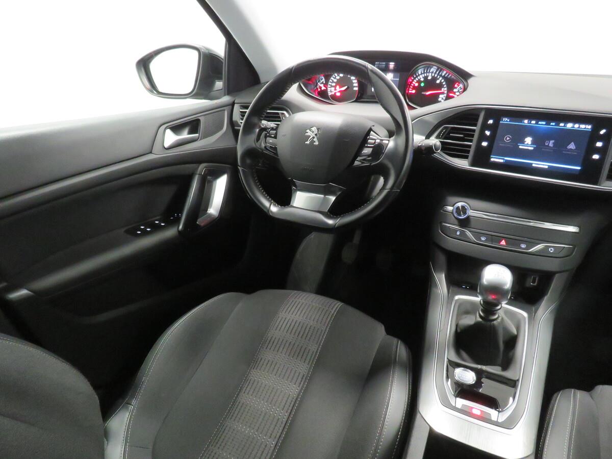 Peugeot 308 1.5 BlueHDI 96 kW Allure