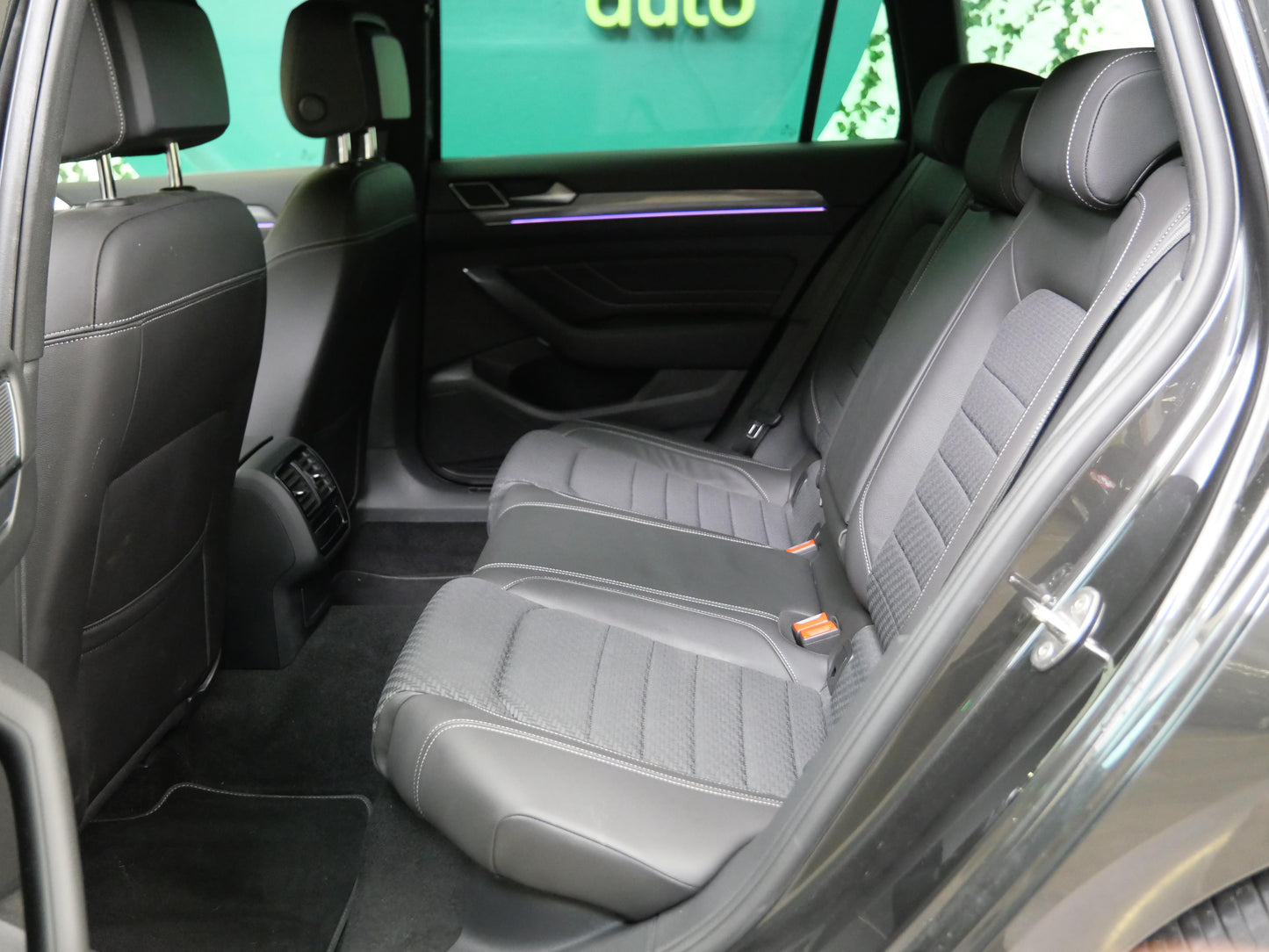 Volkswagen Passat 2.0 TDI 110 kW R-Line