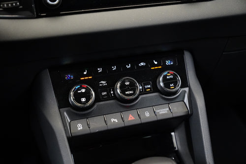Škoda Karoq 1.5 TSI 110 kW Top Selection – foto 23