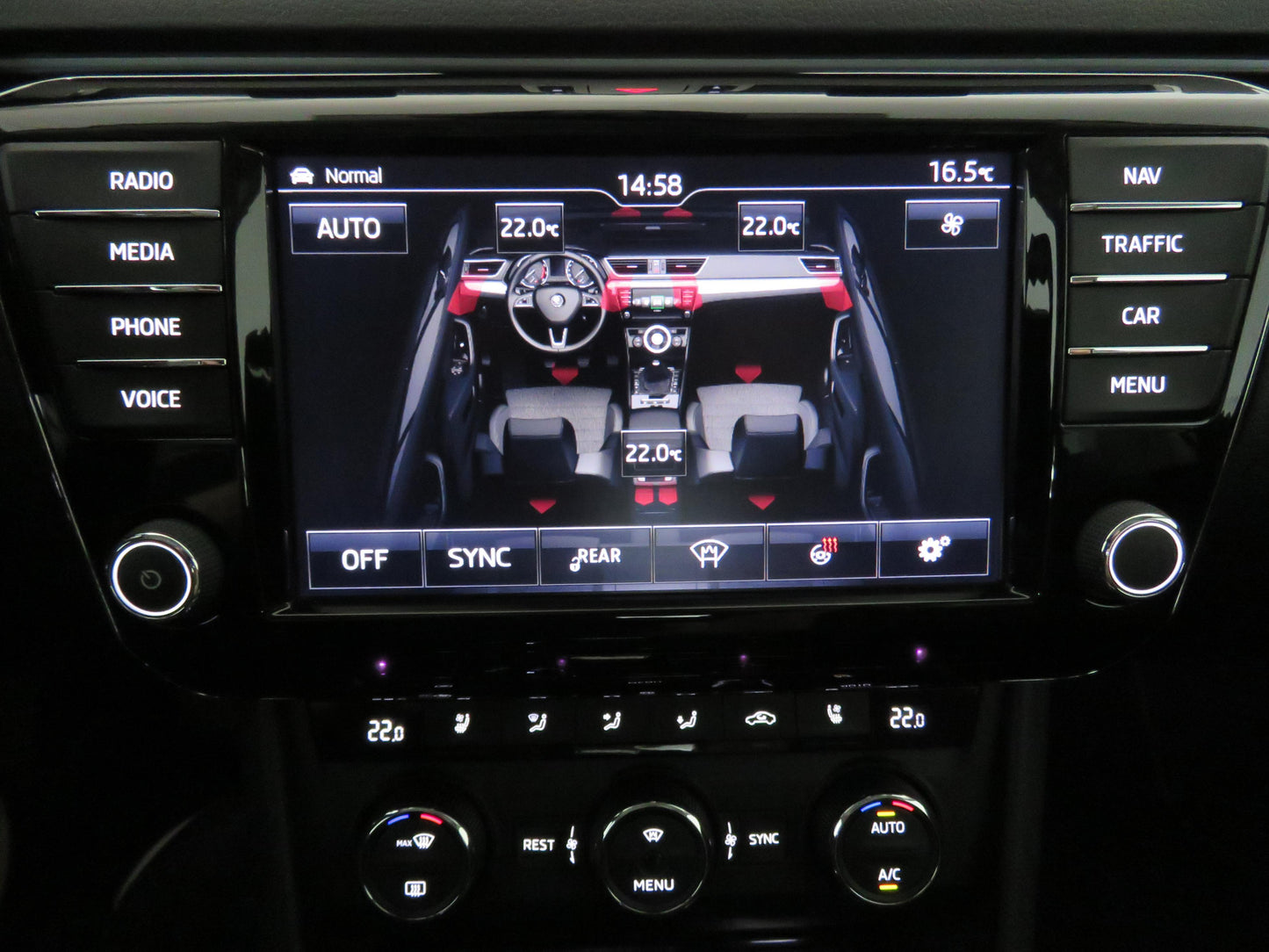 Škoda Superb 2.0 TDI 140 kW L&K Comfort