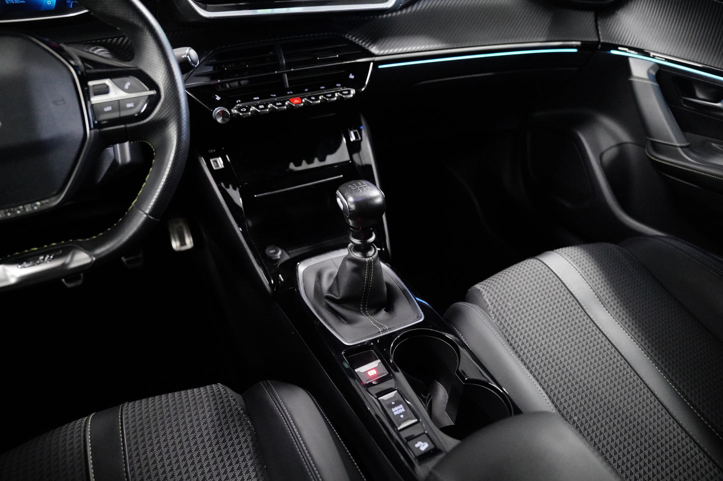 Peugeot 2008 1.2 PureTech 96 kW GT