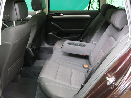 Volkswagen Passat 1.6 TDI 88 kW Comfortline – foto 23