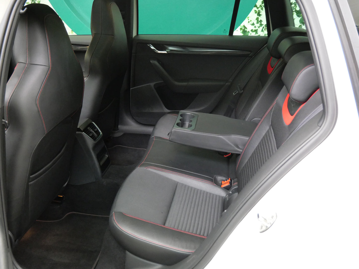 Škoda Octavia 2.0 TSI 162 kW RS
