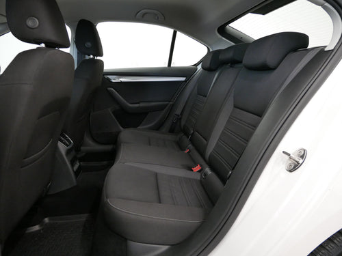 Škoda Octavia 1.6 TDI 85 kW Ambition Plus – foto 24