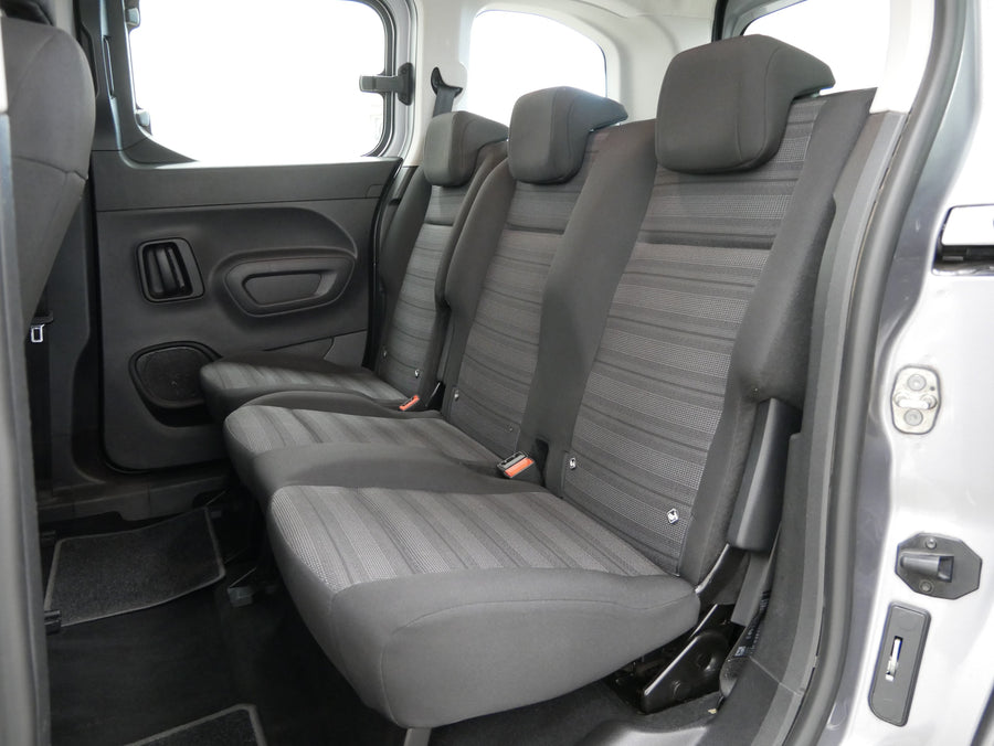 Opel Combo 1.2 Turbo 81 kW Life Edition – foto 24